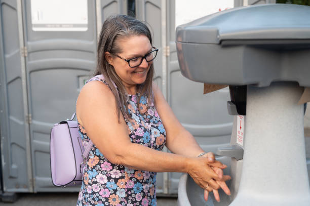 Best Portable toilet rental cost  in East Newark, NJ